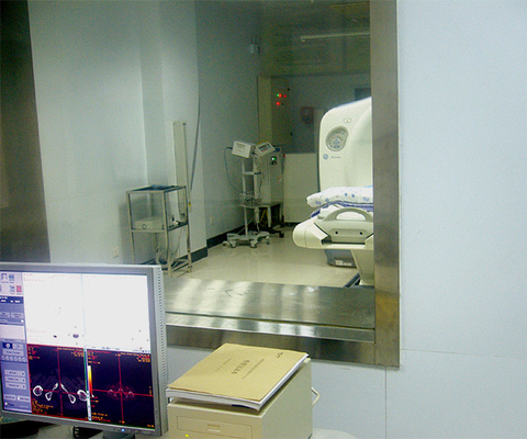 核医学のための長い耐用年数 X 光線の鉛の豊富な保護ガラス